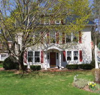 Covered Bridge House - Accommodation Los Angeles