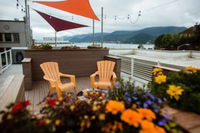 Silverbow Inn Hotel  Suites