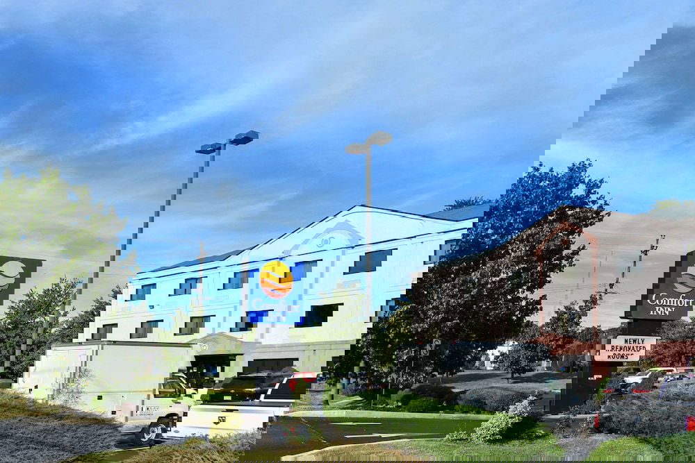 Comfort Inn Bordentown Near NJ Turnpike - thumb 1