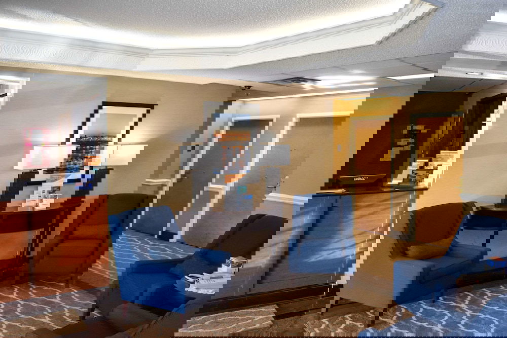 Comfort Inn Bordentown Near NJ Turnpike - thumb 5