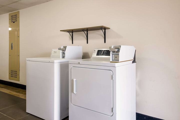 Clarion Inn - thumb 5