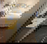 Hickory House Inn - Accommodation Los Angeles