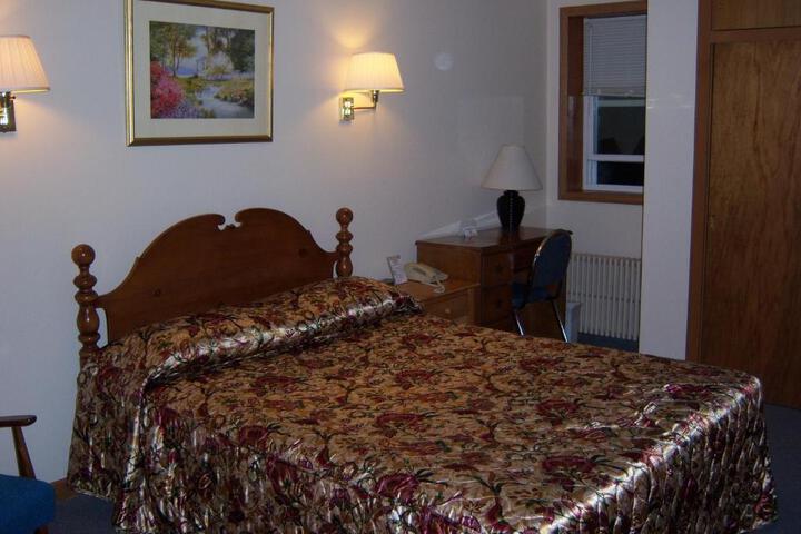 Travelers Inn Motel - thumb 6