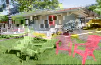 Seven Oaks Bed  Breakfast