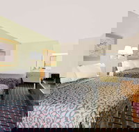 Days Inn by Wyndham Cleveland TN - Accommodation Los Angeles