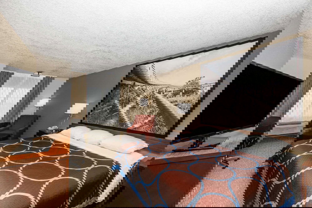 Super 8 By Wyndham Altoona - thumb 6