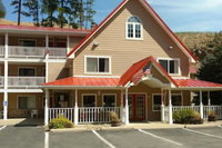 Keystone Boardwalk Inn and Suites