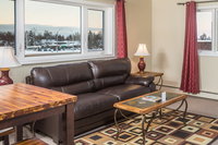 Duke's 8th Avenue Hotel