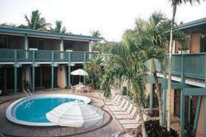 Marco Resort & Club - thumb 0