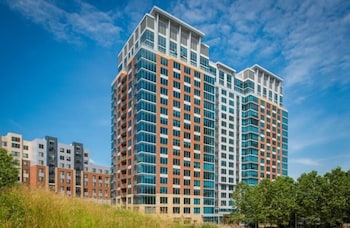 National At Park Crest - thumb 0