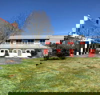 The Farmhouse Inn - Accommodation Los Angeles