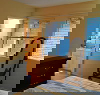 Mini Mansion in Hollywood Hills - Accommodation Los Angeles