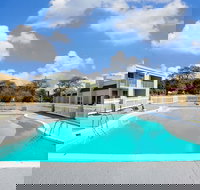 Days Inn by Wyndham Easton - Accommodation Los Angeles