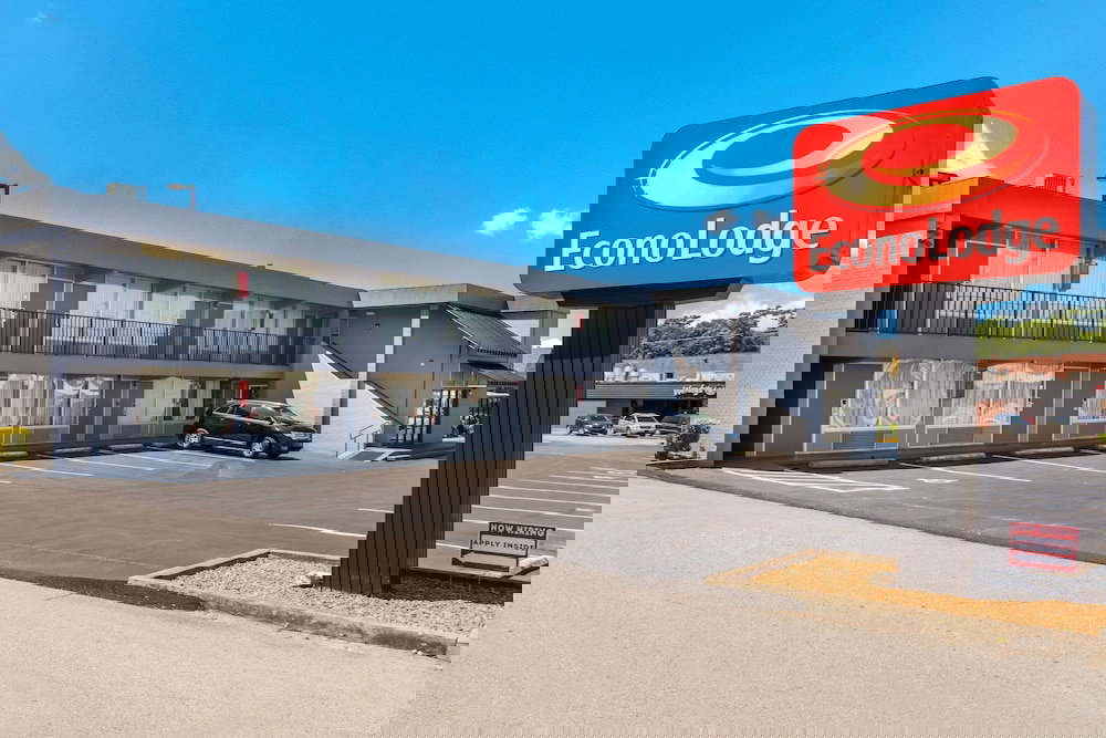 Econo Lodge - thumb 0