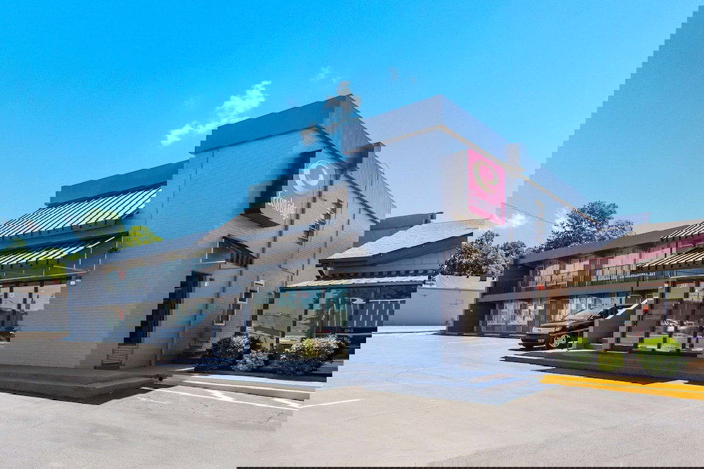 Econo Lodge - thumb 2