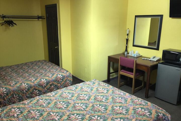 Azure Sky Motel - thumb 3