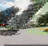 The Villa Bed & Breakfast - Accommodation Los Angeles