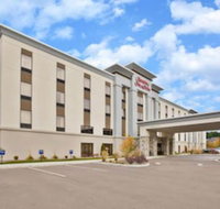 Hampton Inn  Suites Alliance - Accommodation Los Angeles