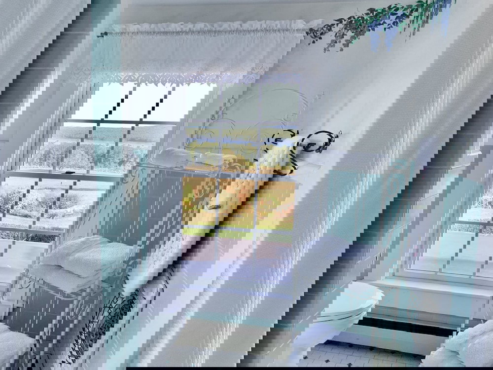 The Maguire House Bed & Breakfast - thumb 1