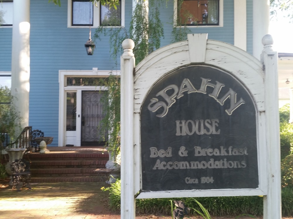 Spahn House Bed And Breakfast - thumb 1