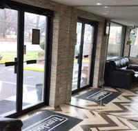 Travelodge by Wyndham Avenel Woodbridge - Accommodation Los Angeles