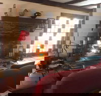 Featherbed Inn - Accommodation Los Angeles