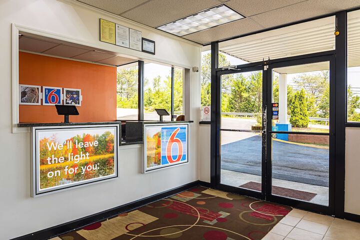 Motel 6 Cleveland, TN - thumb 7