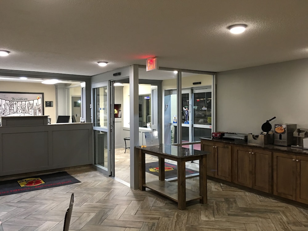 Super 8 By Wyndham Meridian - thumb 4