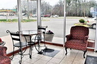 Econo Lodge Near Chippenham Hospital