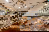 Super 8 by Wyndham Kimball