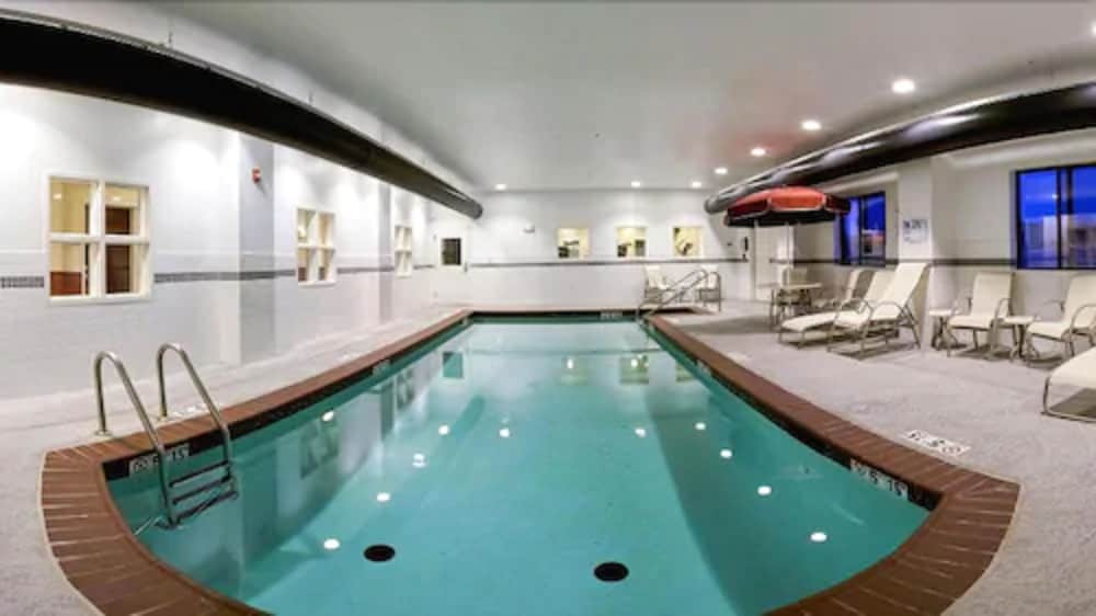 Holiday Inn Express Hotel & Suites Bartlesville, An IHG Hotel