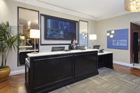 Holiday Inn Express Chicago-Magnificent Mile an IHG Hotel
