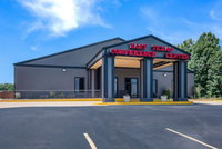 Clarion Pointe Marshall