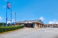 Motel 6 Marshall TX