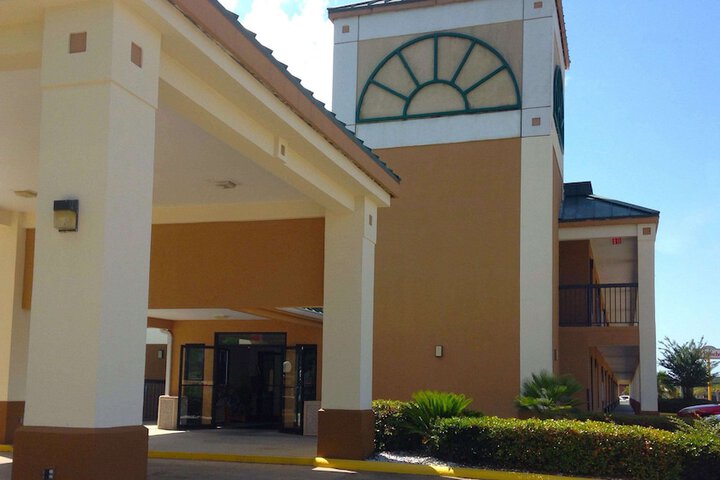 Magnuson Hotel Ocean Springs - thumb 1