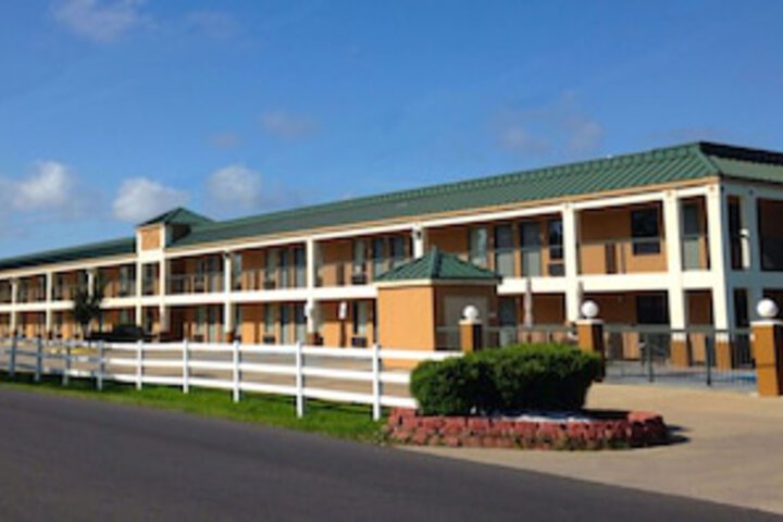 Magnuson Hotel Ocean Springs - thumb 0