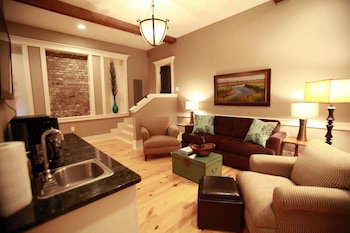 229 King Luxury Suites - thumb 5
