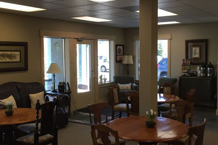 Linderhof Inn - thumb 3