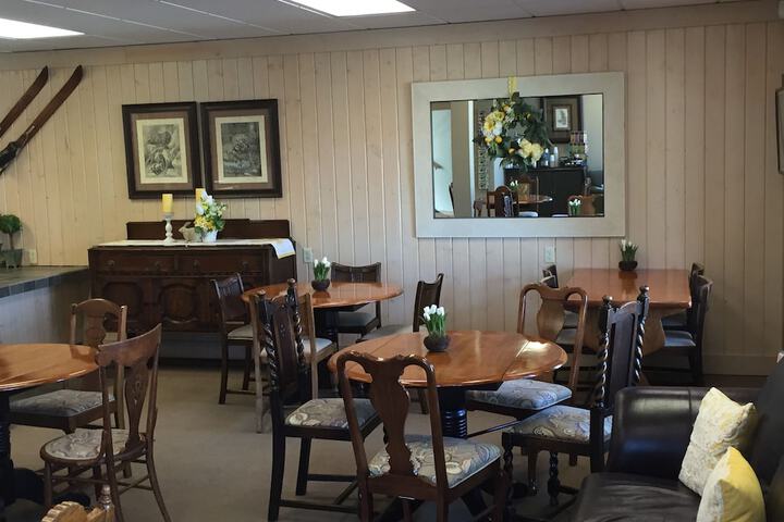 Linderhof Inn - thumb 4