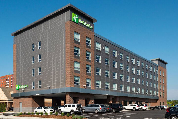 Holiday Inn Boston Logan Airport - Chelsea, An IHG Hotel - thumb 3