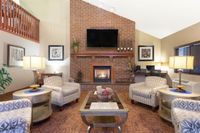 AmericInn by Wyndham New London