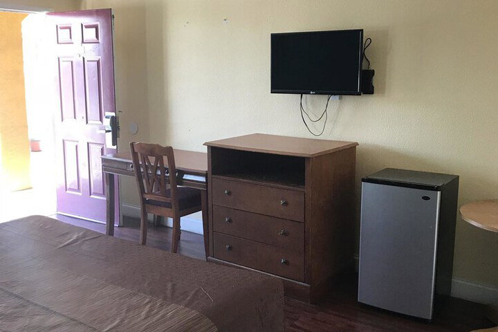 Vagabond Inn Buttonwillow I 5 - thumb 6