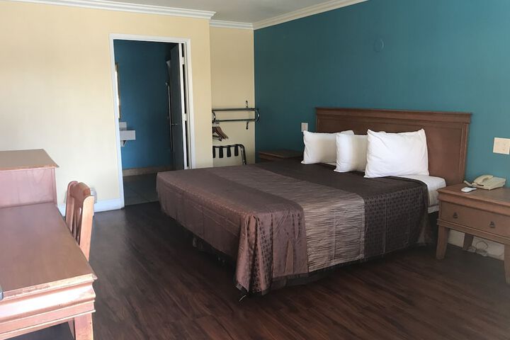 Vagabond Inn Buttonwillow I 5 - thumb 3