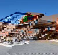 Holiday Inn Express Hotel & Suites Custer, an IHG Hotel - Accommodation Los Angeles