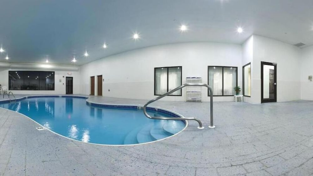 Holiday Inn Exp Chester WV, An IHG Hotel - thumb 5