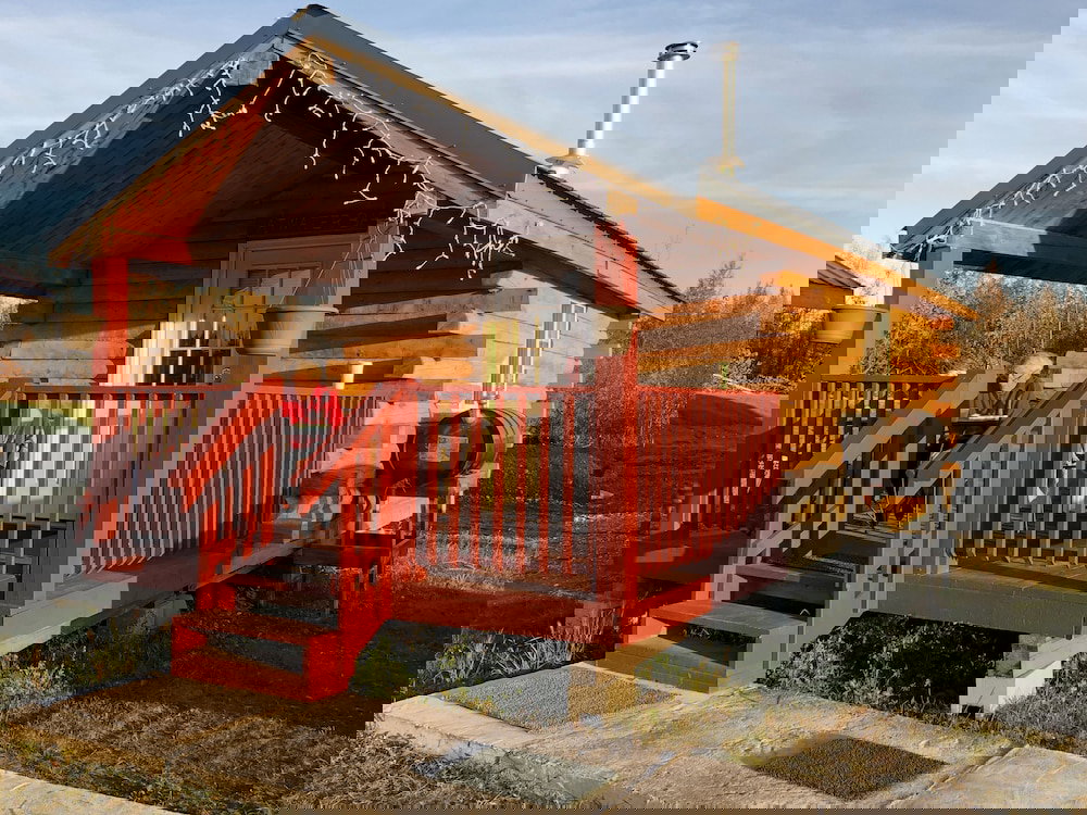 Alaska Log Cabins On The Pond B & B - thumb 0