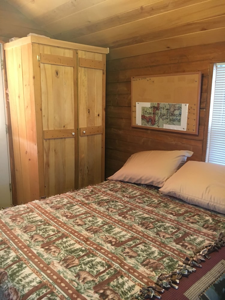 Alaska Log Cabins On The Pond B & B - thumb 6