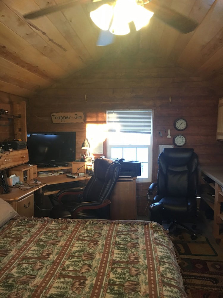 Alaska Log Cabins On The Pond B & B - thumb 5