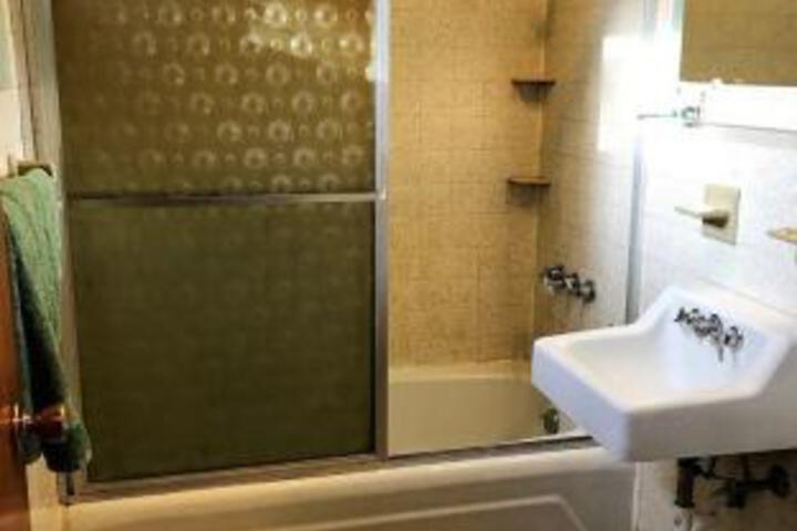 Wine Press Inn - thumb 0