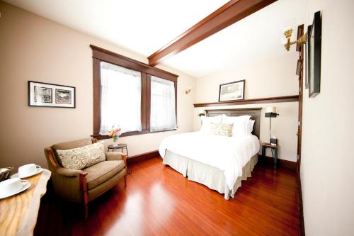 The Gatewood Bed & Breakfast - thumb 6